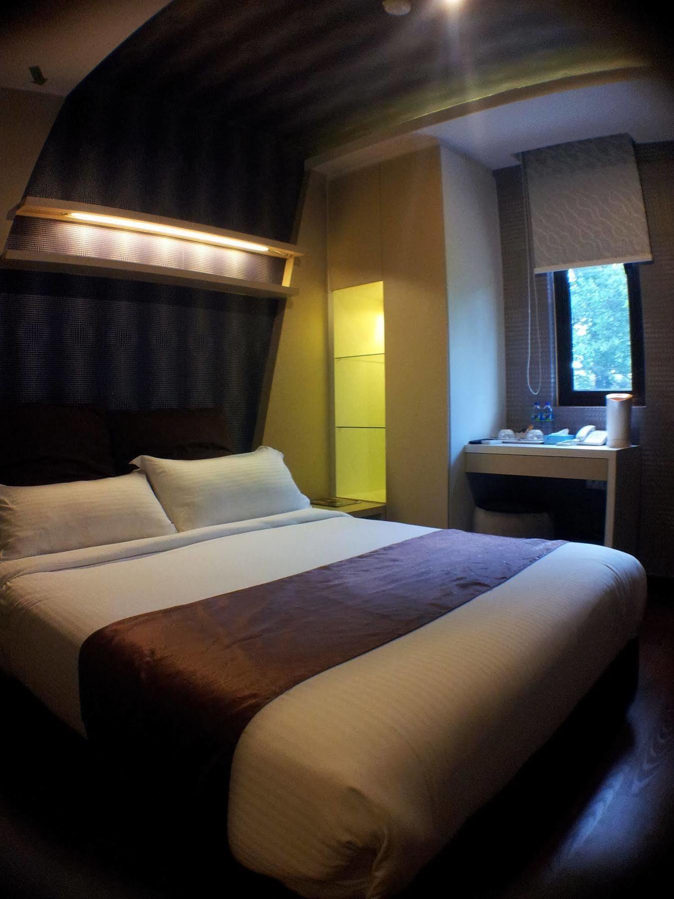 Chariton Hotel Nusa Bestari Johor Bahru Exterior photo